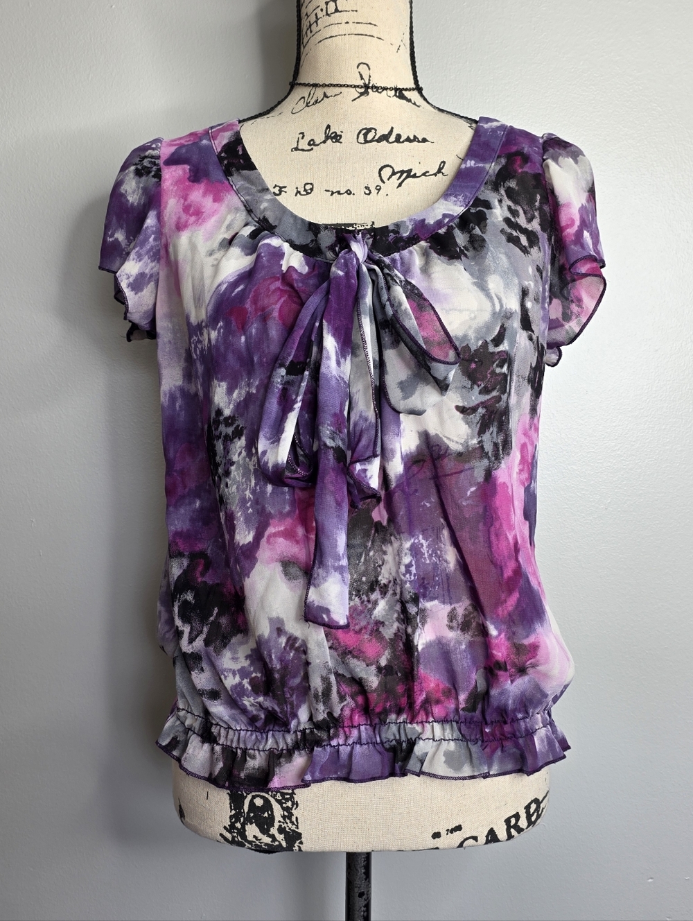 Y2k Wrapper Purple Floral Abstract Sheer Blouse Flutter Sleeve Medium